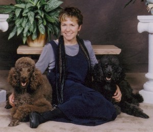 Janice Moore & her dogs, Christmas 2002