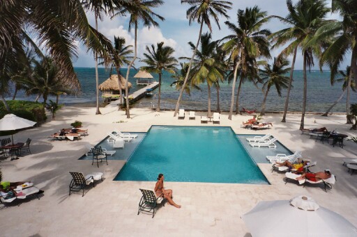 Victoria House pool