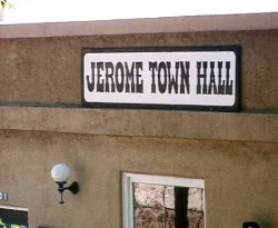 Picture of the Town Hall in Jerome AZ