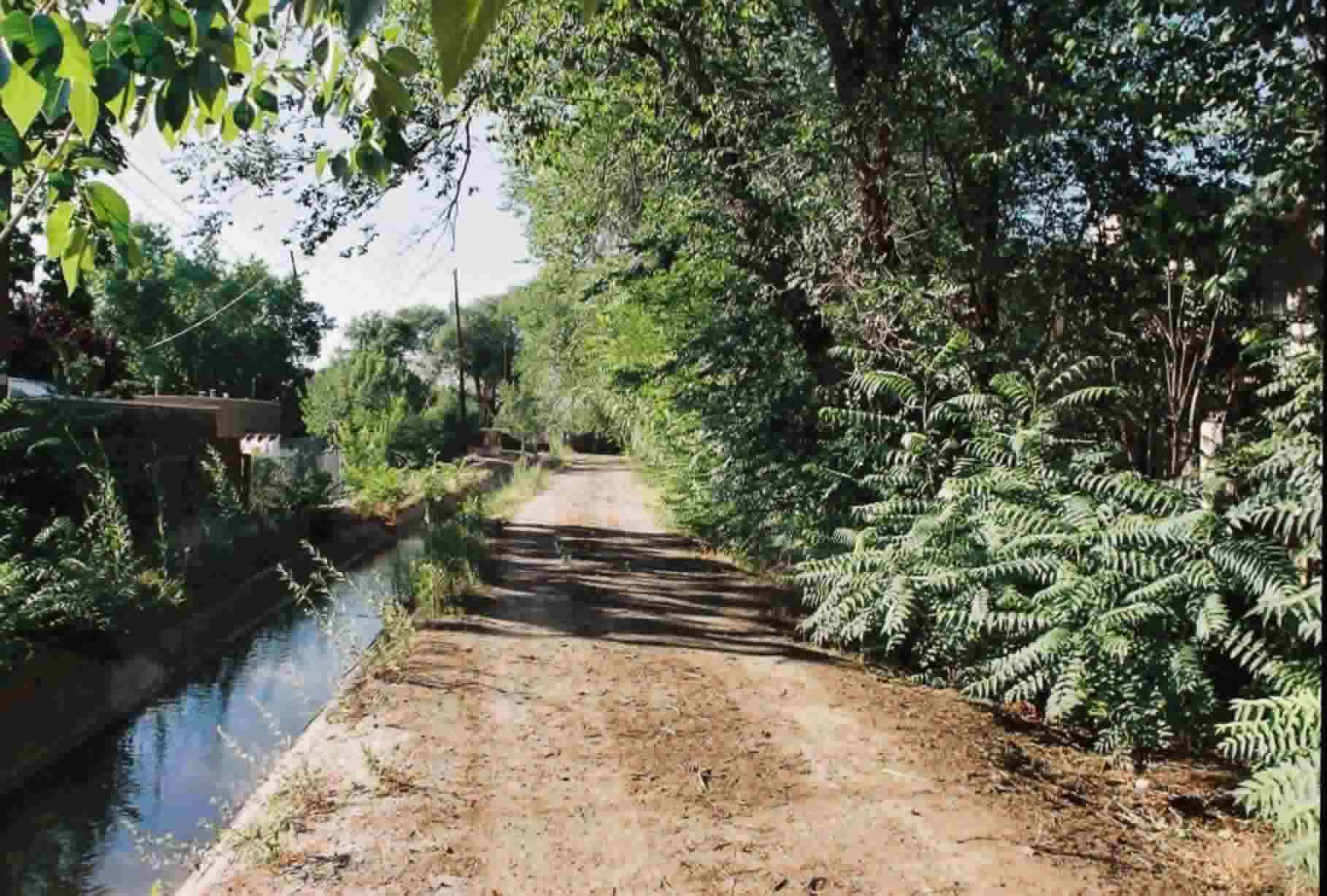 Acequia