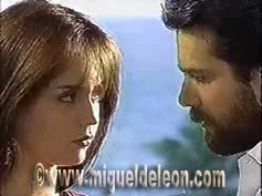 Gabriela Spanic and Miguel de León