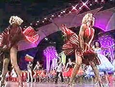 Gabriela Spanic (far right)