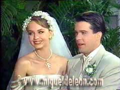 Gabriela Spanic and Miguel de León