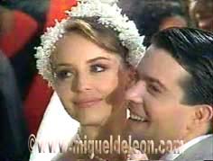 Gabriela Spanic and Miguel de León