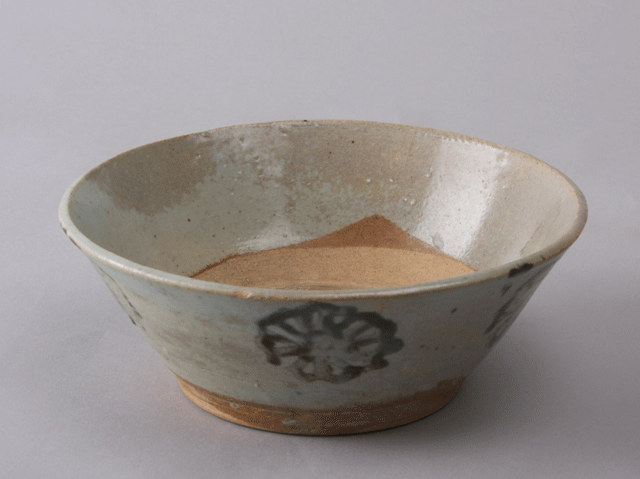 Glaze ware bowl