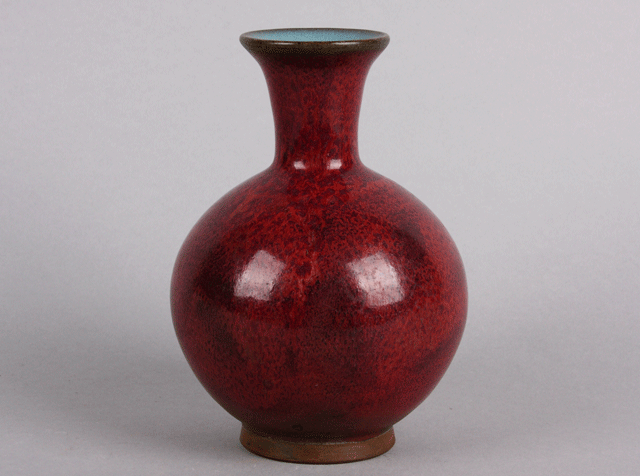 Red Jun ware jar