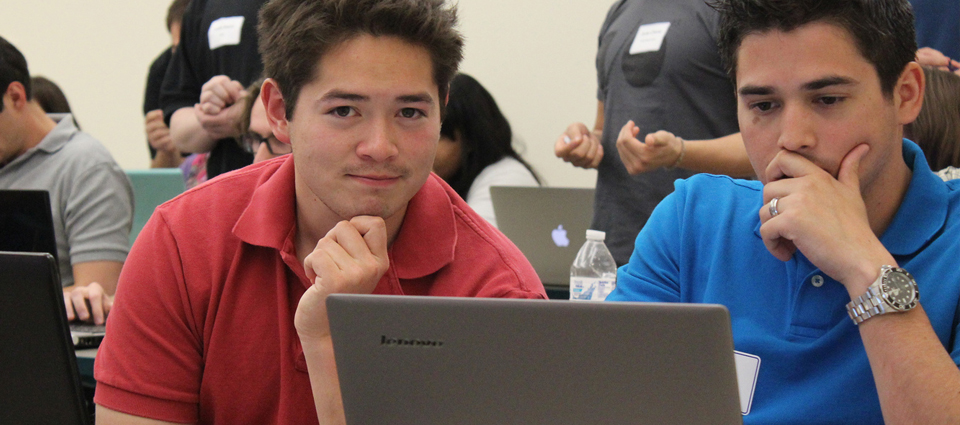 Going Mobile:  UNM Sponsors Apps Contest [article image]