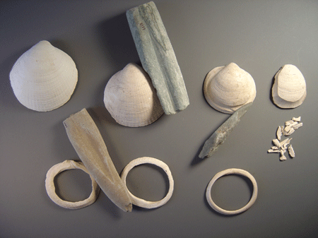 Imágen no encontrada: objetos de concha de La Playa,
	    Son.