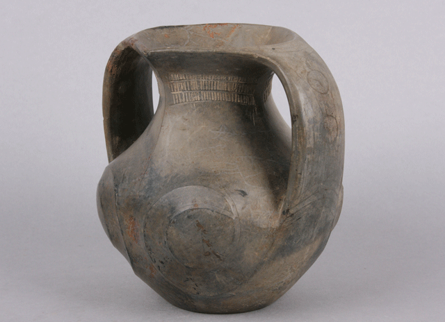 A vessel from Szechuan