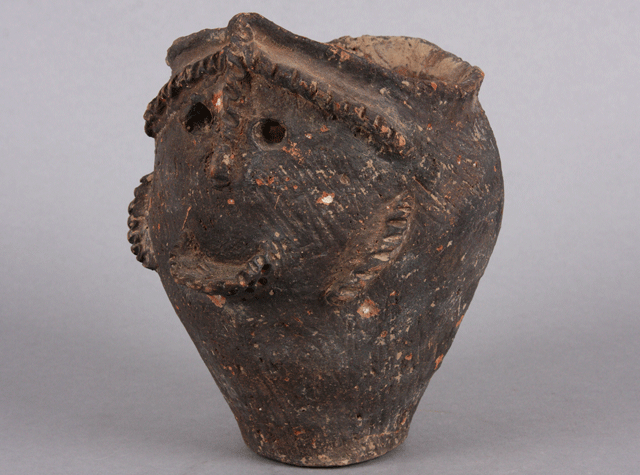 Vessel with face