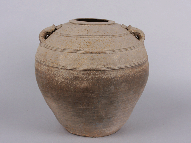 Han dynasty jar