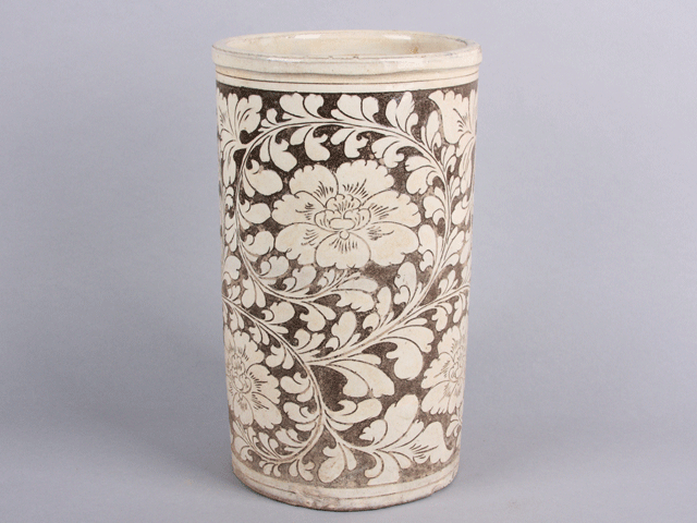 Cizhou ware brush pot