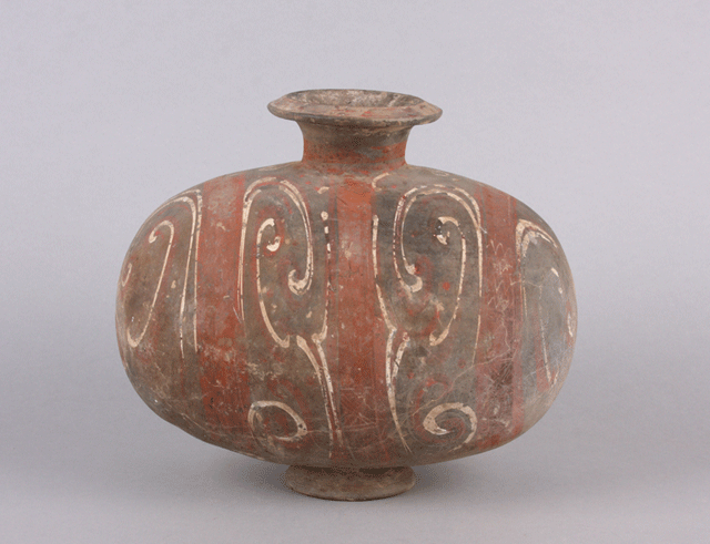 Cocoon jar Cocoon jar